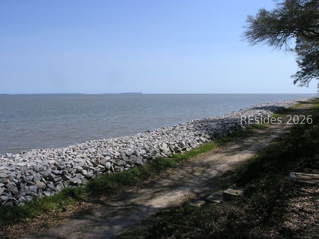 21 Rusty Rail Ln, Hilton Head Island, SC 29926