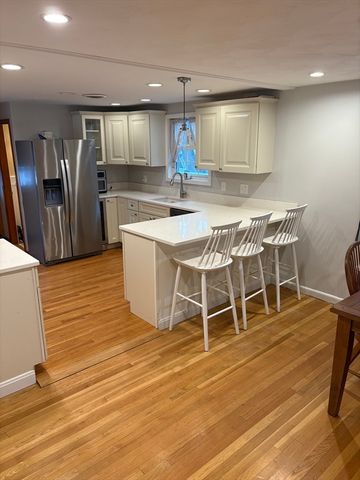 22 Farwell Ave, Boston, MA 02136