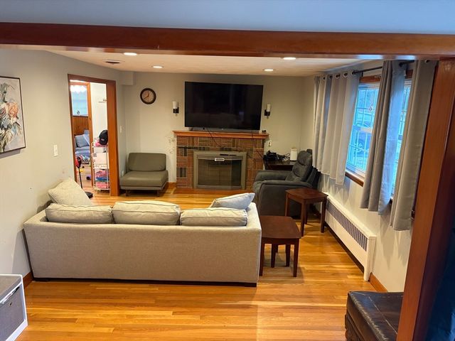 22 Farwell Ave, Boston, MA 02136