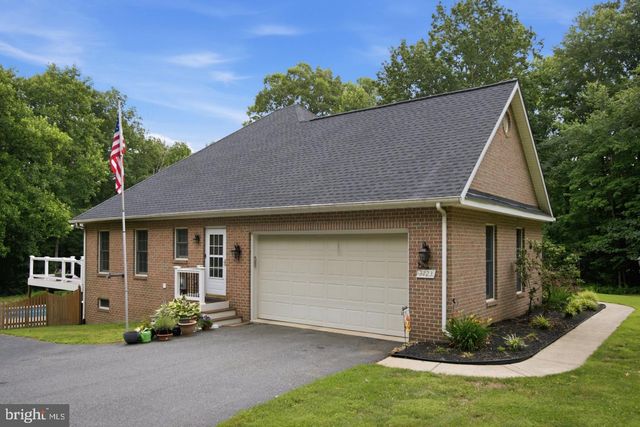 3723 BAY RD, Street, MD 21154