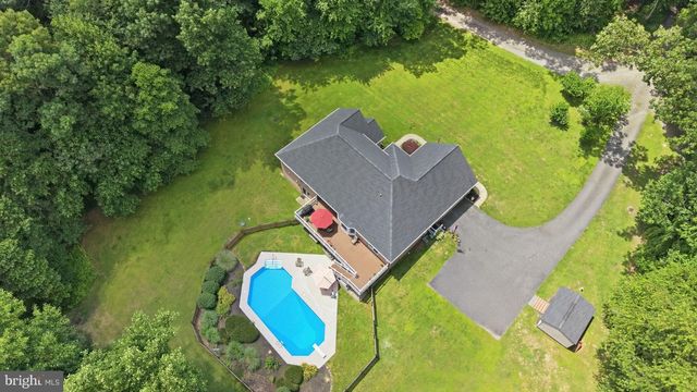3723 BAY RD, Street, MD 21154