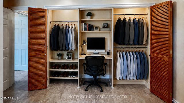 6501 Vanalden Avenue 6, Reseda, CA 91335