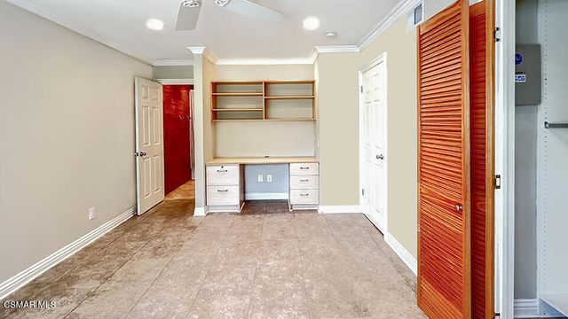 6501 Vanalden Avenue 6, Reseda, CA 91335