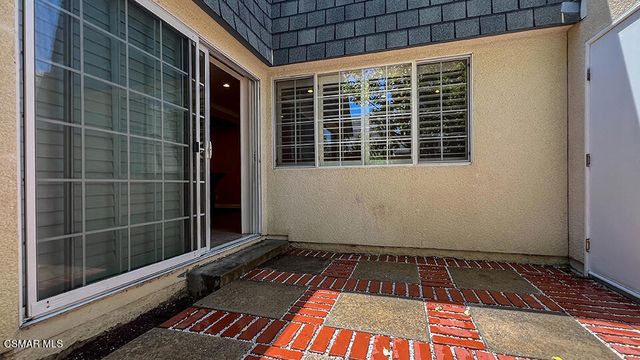 6501 Vanalden Avenue 6, Reseda, CA 91335