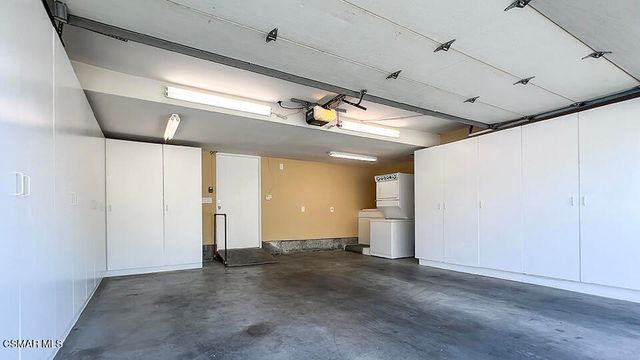 6501 Vanalden Avenue 6, Reseda, CA 91335