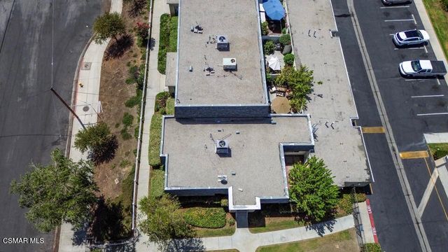 6501 Vanalden Avenue 6, Reseda, CA 91335