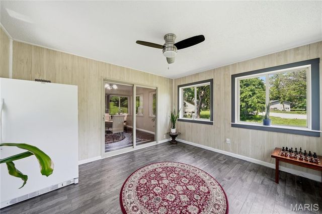 609 Lakewood Drive, Lake St Louis, MO 63367