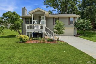 609 Lakewood Drive, Lake St Louis, MO 63367