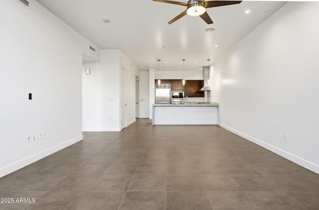 15215 N KIERLAND Boulevard 103, Scottsdale, AZ 85254