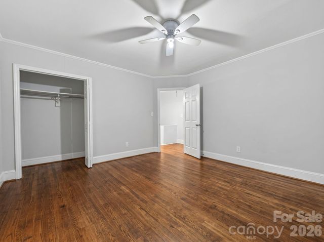 2120 Amesbury Avenue, Charlotte, NC 28205