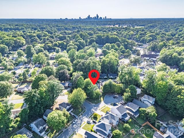 2120 Amesbury Avenue, Charlotte, NC 28205