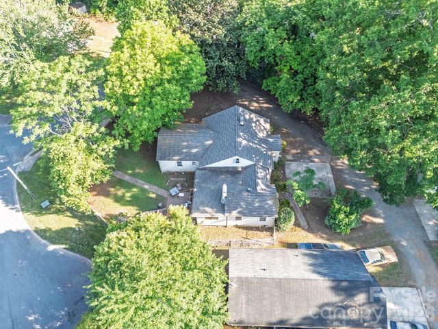 2120 Amesbury Avenue, Charlotte, NC 28205