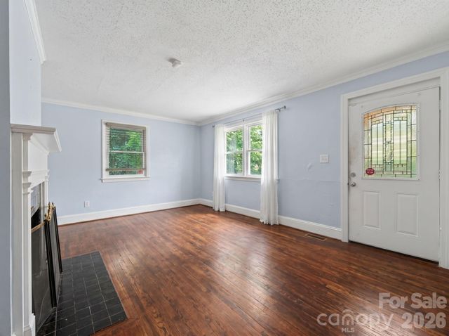 2120 Amesbury Avenue, Charlotte, NC 28205