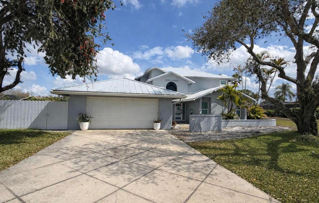 149 Ponce De Leon Street, Royal Palm Beach, FL 33411