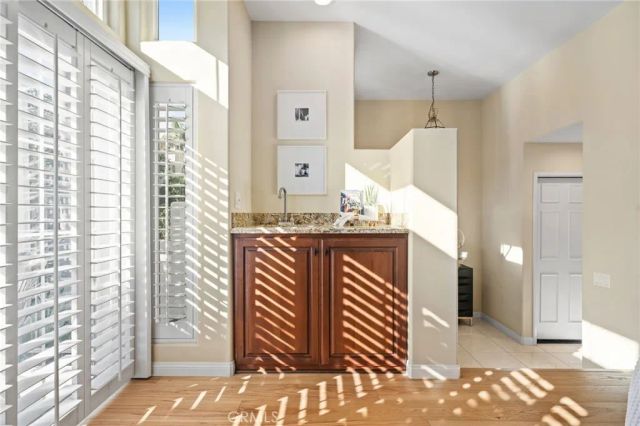 19281 Meadowood, Huntington Beach, CA 92648