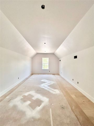 10 McGinnis Lane, Bella Vista, AR 72715