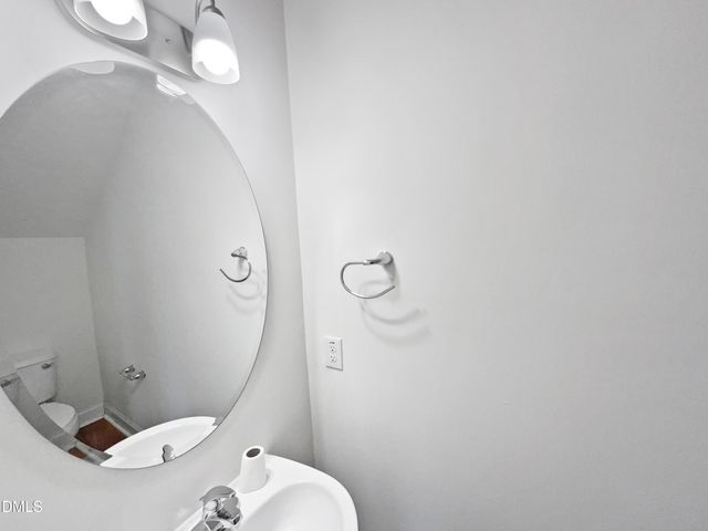 532 Willow Breeze Court, Zebulon, NC 27597