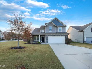 532 Willow Breeze Court, Zebulon, NC 27597