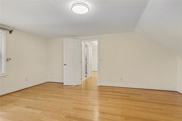 67 Dunrovin Lane, Brighton, NY 14618