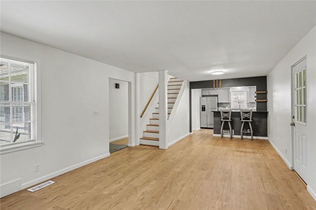 67 Dunrovin Lane, Brighton, NY 14618