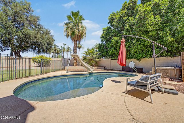 11102 W DANA Lane, Avondale, AZ 85392