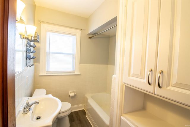 1804 Aviation Avenue, Evansville, IN 47711