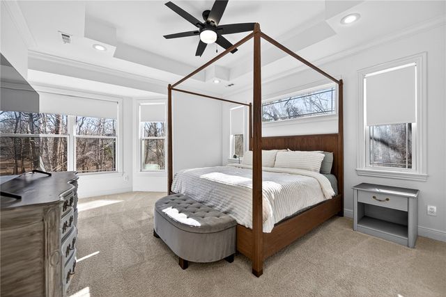 14 Kintyre Drive, Bella Vista, AR 72715