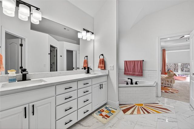 14 Kintyre Drive, Bella Vista, AR 72715