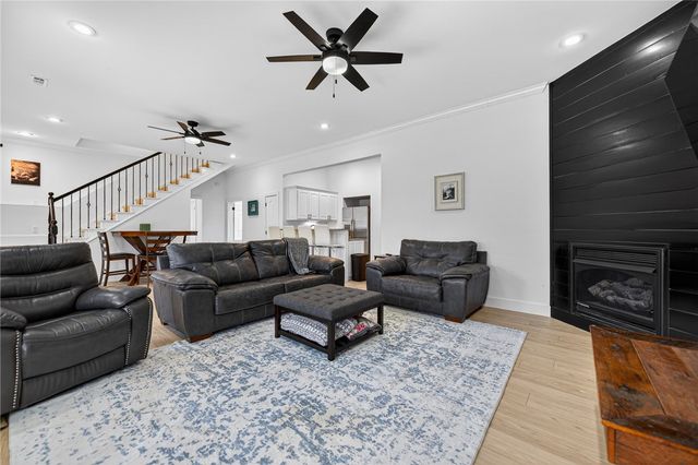 14 Kintyre Drive, Bella Vista, AR 72715