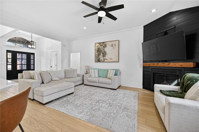 14 Kintyre Drive, Bella Vista, AR 72715