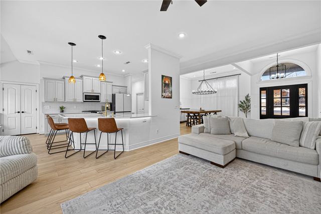 14 Kintyre Drive, Bella Vista, AR 72715