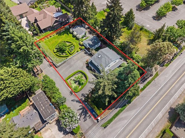 19702 8th Avenue S, Des Moines, WA 98148