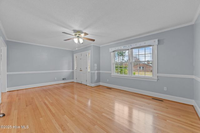 108 Wilkshire Drive, Greenville, NC 27858