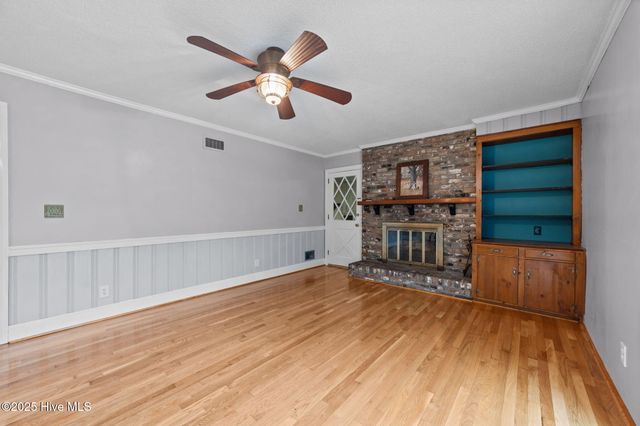 108 Wilkshire Drive, Greenville, NC 27858