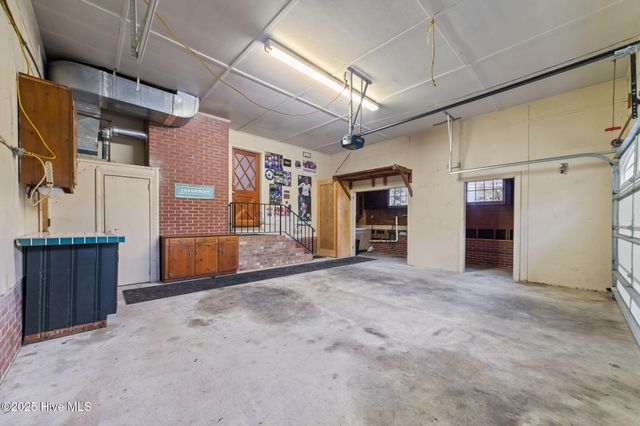 108 Wilkshire Drive, Greenville, NC 27858