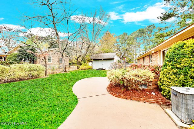 108 Wilkshire Drive, Greenville, NC 27858