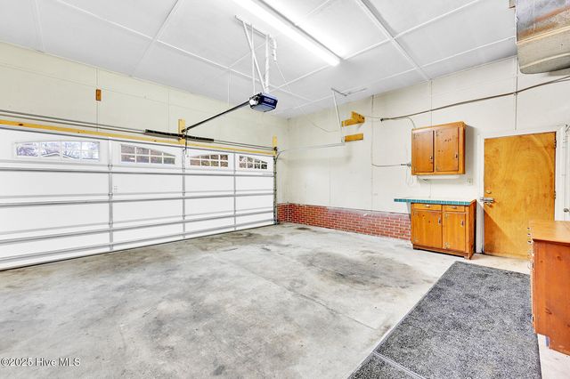 108 Wilkshire Drive, Greenville, NC 27858