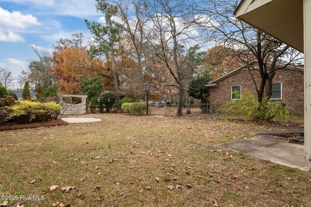 108 Wilkshire Drive, Greenville, NC 27858