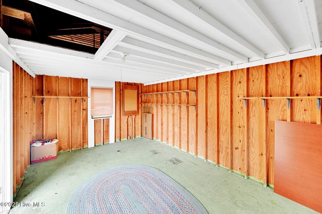 108 Wilkshire Drive, Greenville, NC 27858