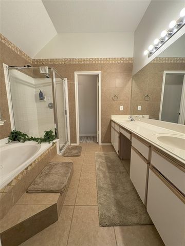 2230 Laurel Oaks Drive, Houston, TX 77014