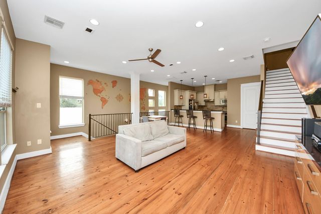 2115 Cohn Street, Houston, TX 77007