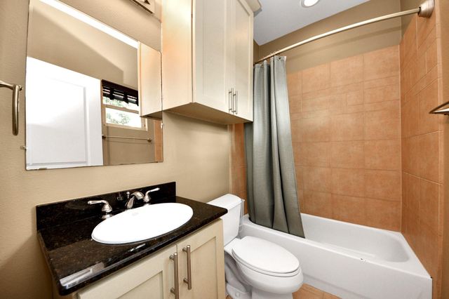 2115 Cohn Street, Houston, TX 77007