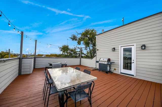 2115 Cohn Street, Houston, TX 77007