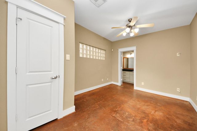 2115 Cohn Street, Houston, TX 77007