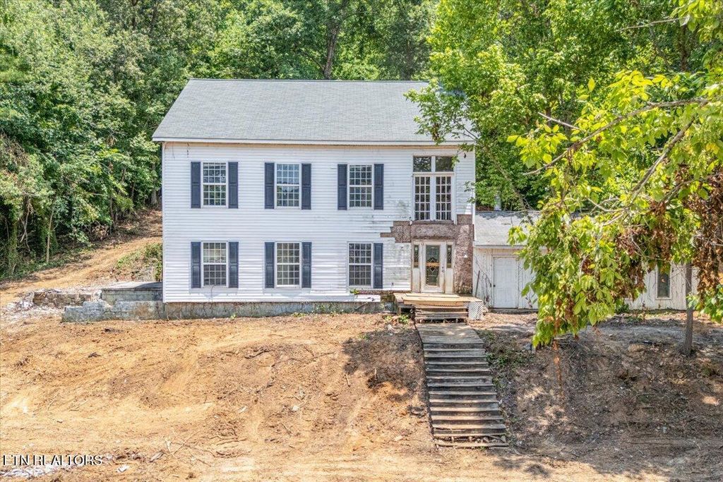 4016 Guinn Rd, Knoxville, TN 37931