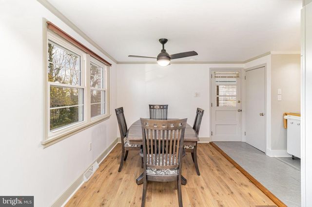 56 PEACOCK DR, Lancaster, PA 17601