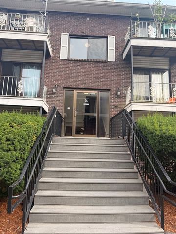 262 E Haverhill St 21, Lawrence, MA 01841