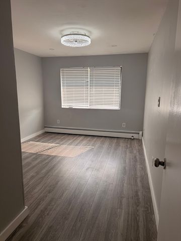 262 E Haverhill St 21, Lawrence, MA 01841