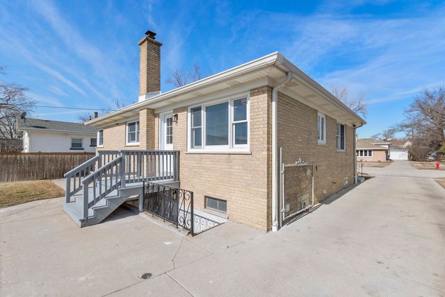 9027 27th Street, Brookfield, IL 60513