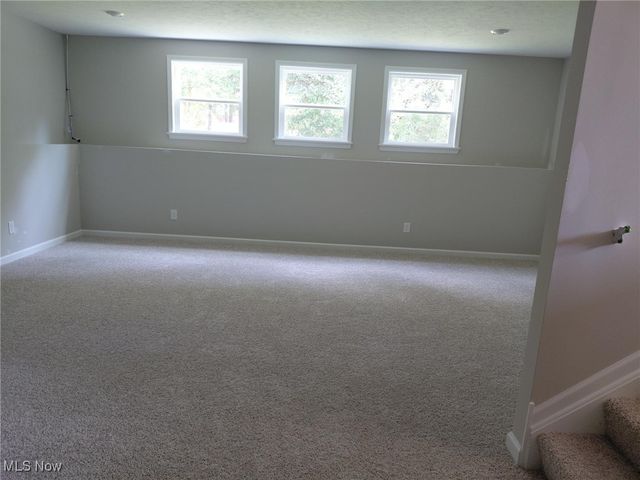 3831 Golden Wood Way, Green, OH 44685